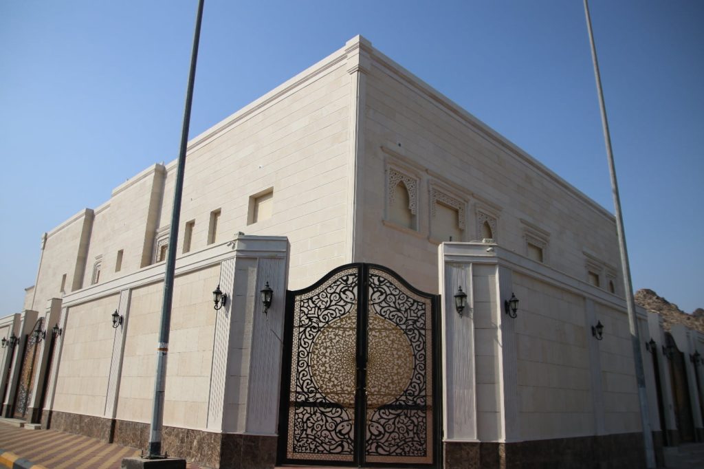 مشروع قصر سكني